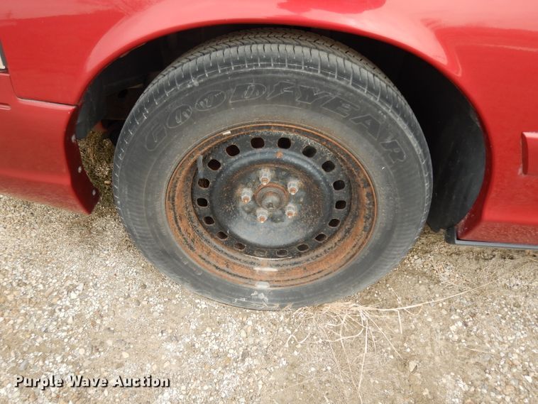 image for item DE4322 1998 Ford Crown Victoria