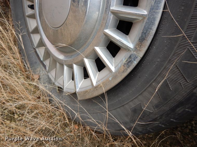 image for item DE4322 1998 Ford Crown Victoria