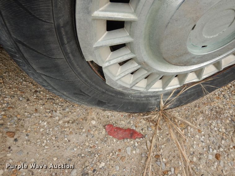 image for item DE4322 1998 Ford Crown Victoria