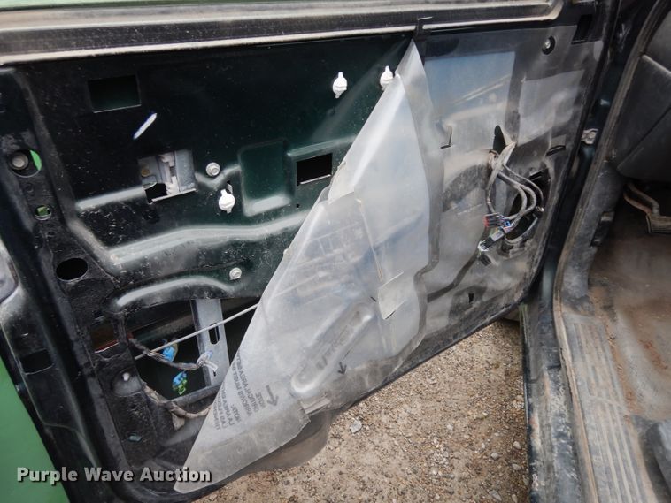 image for item DE4326 2003 Chevrolet Silverado 1500 Ext. Cab pickup truck