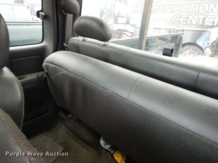 image for item DE4326 2003 Chevrolet Silverado 1500 Ext. Cab pickup truck