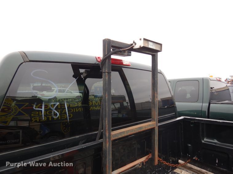 image for item DE4326 2003 Chevrolet Silverado 1500 Ext. Cab pickup truck