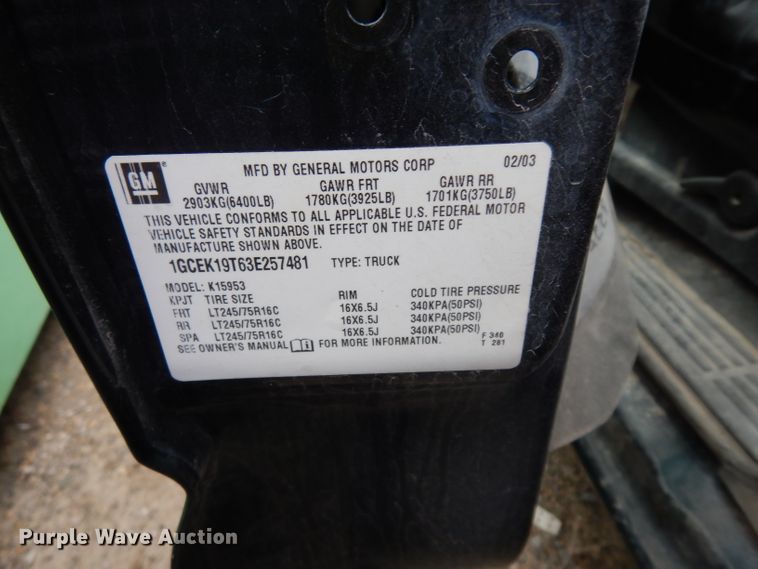 image for item DE4326 2003 Chevrolet Silverado 1500 Ext. Cab pickup truck