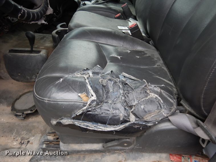 image for item DE4327 2003 Chevrolet Silverado 1500 Ext. Cab pickup truck