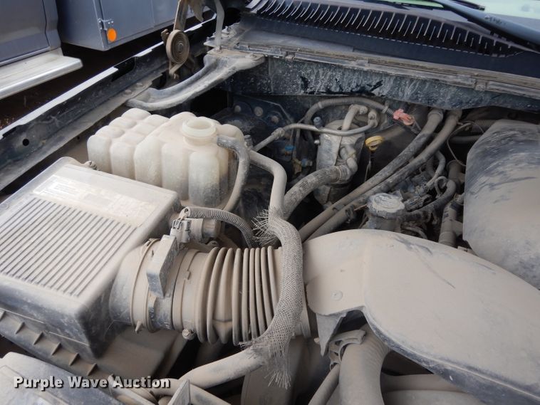 image for item DE4327 2003 Chevrolet Silverado 1500 Ext. Cab pickup truck