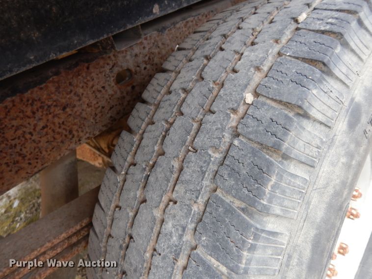 image for item DE4327 2003 Chevrolet Silverado 1500 Ext. Cab pickup truck