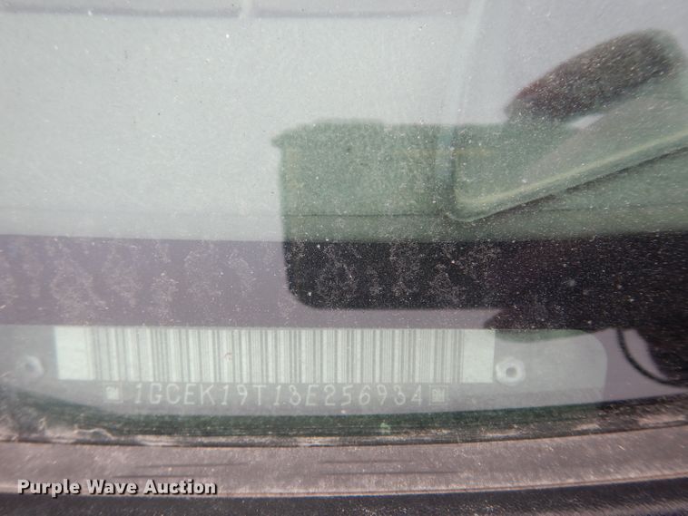 image for item DE4327 2003 Chevrolet Silverado 1500 Ext. Cab pickup truck