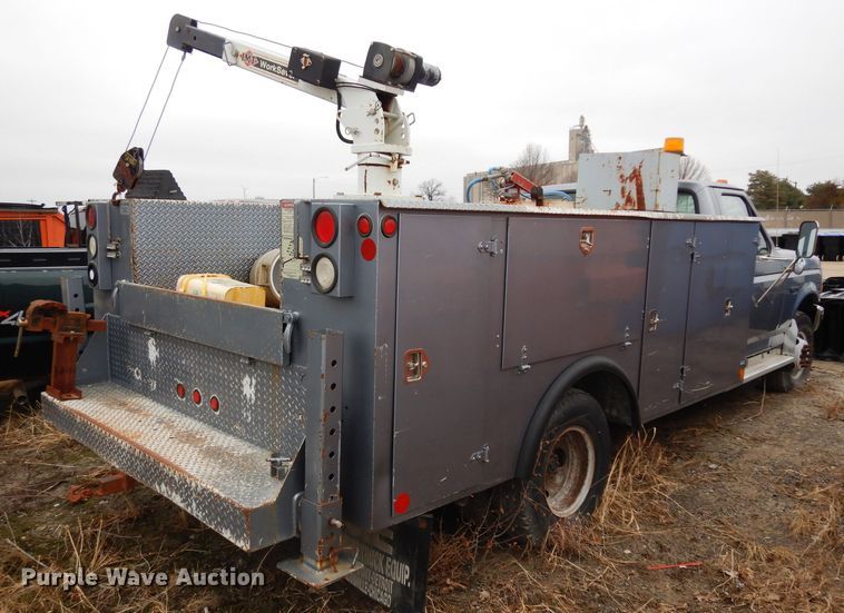 image for item DE4328 1997 Ford F450 Super Duty utility truck
