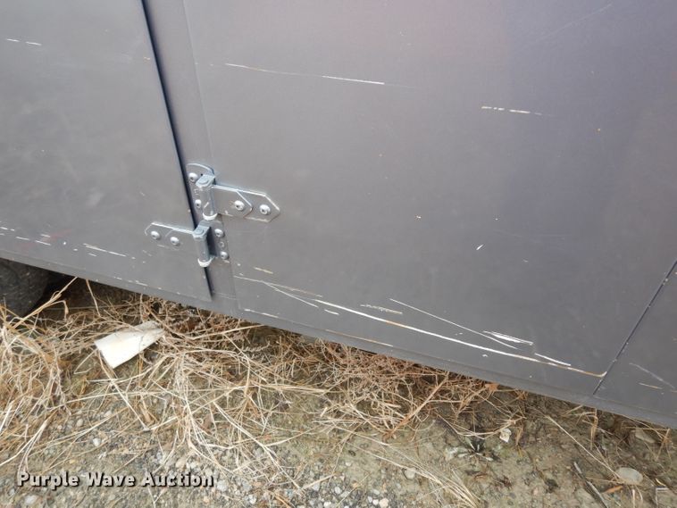 image for item DE4328 1997 Ford F450 Super Duty utility truck