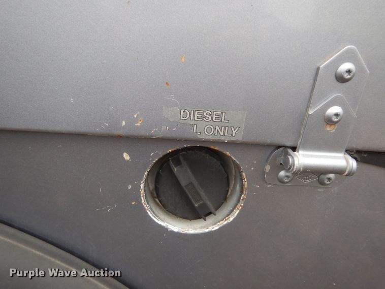 image for item DE4328 1997 Ford F450 Super Duty utility truck