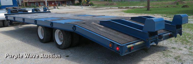 image for item DE8202 2012 Trail King TK40LP-262 equipment trailer