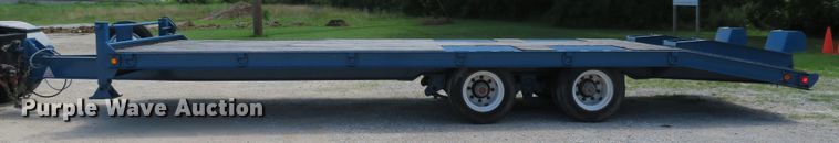 image for item DE8202 2012 Trail King TK40LP-262 equipment trailer