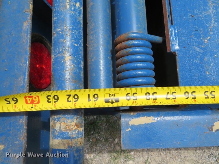 image for item DE8202 2012 Trail King TK40LP-262 equipment trailer