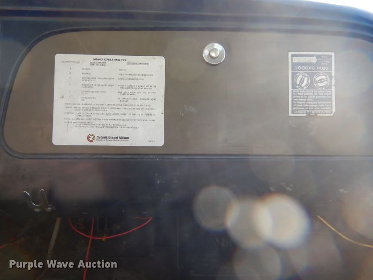 image for item DF7337 1978 International Loadstar 1700 pumper truck