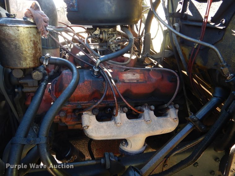 image for item DF7337 1978 International Loadstar 1700 pumper truck