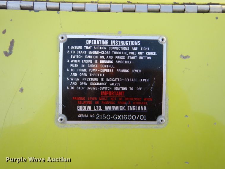 image for item DF7337 1978 International Loadstar 1700 pumper truck