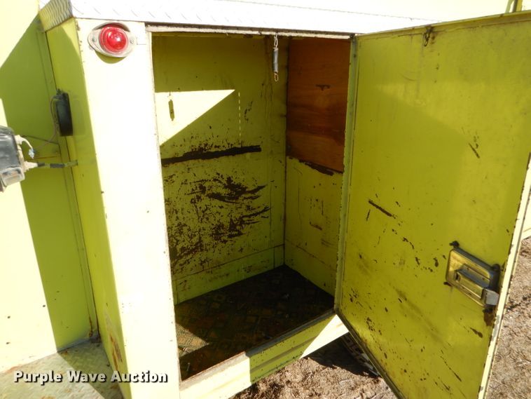 image for item DF7337 1978 International Loadstar 1700 pumper truck