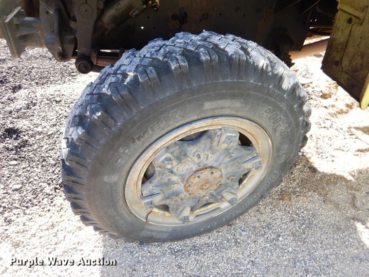 image for item DF7337 1978 International Loadstar 1700 pumper truck