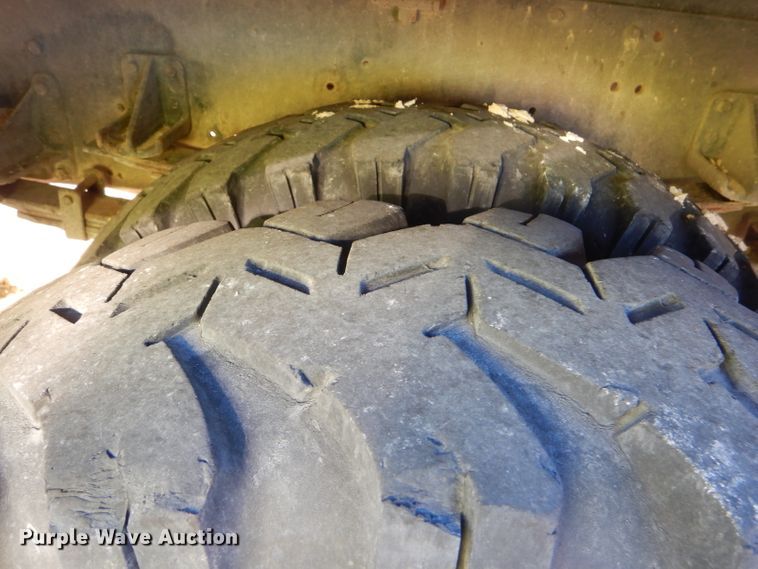 image for item DF7337 1978 International Loadstar 1700 pumper truck