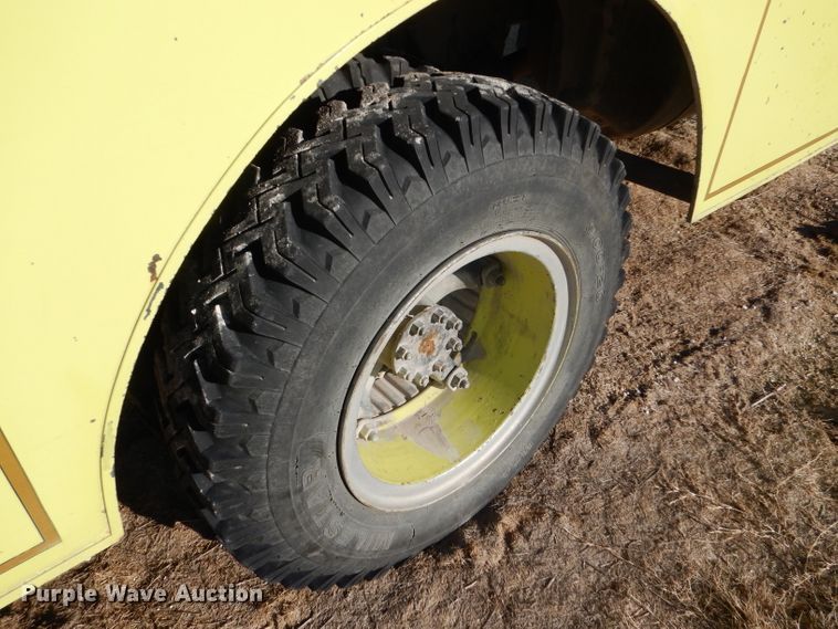 image for item DF7337 1978 International Loadstar 1700 pumper truck