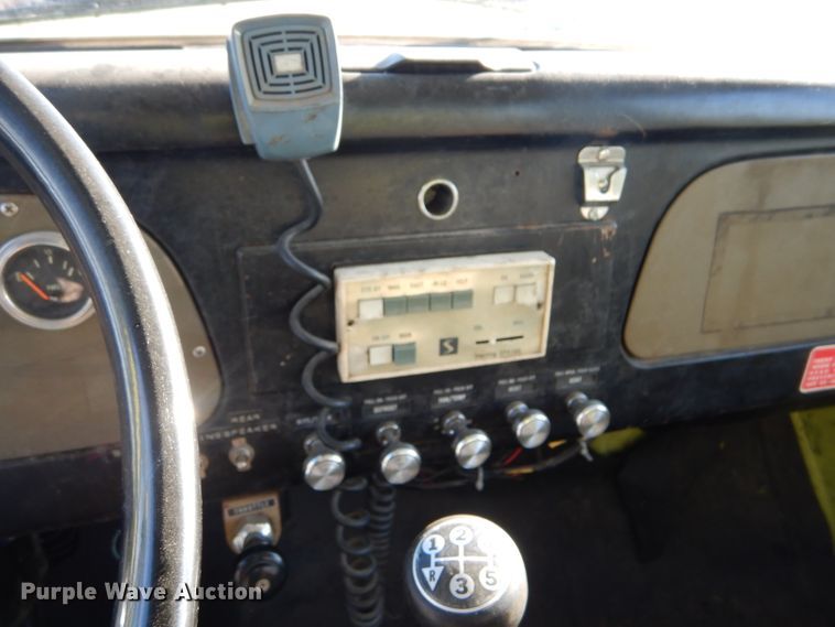 image for item DF7338 1978 International Loadstar 1700 pumper truck