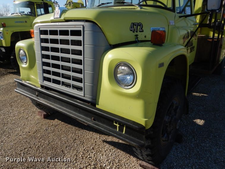 image for item DF7338 1978 International Loadstar 1700 pumper truck