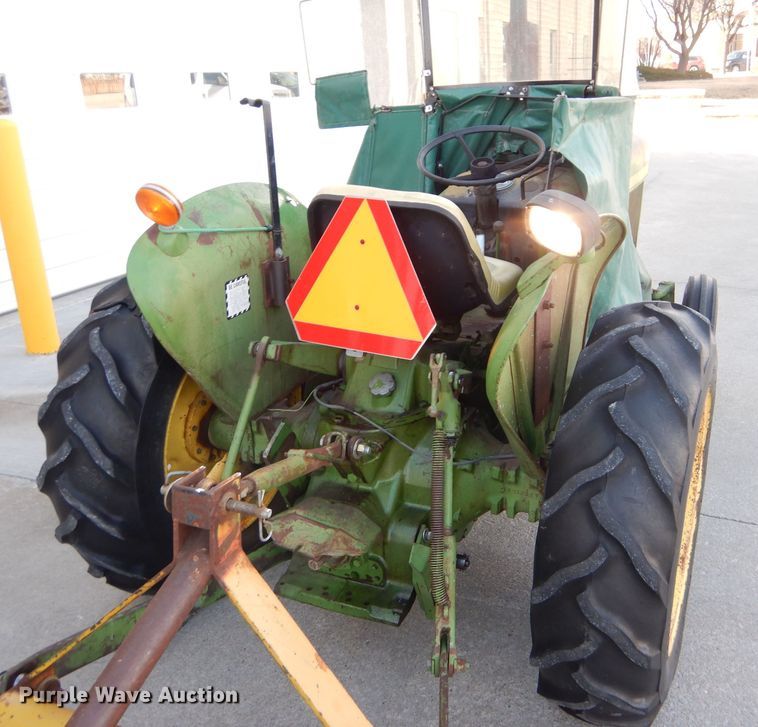 image for item DF7341 1968 John Deere 1020 tractor