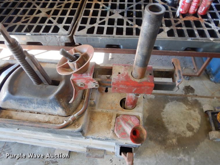 image for item DF7342 Coats 40-40S tire machine