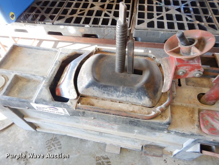 image for item DF7342 Coats 40-40S tire machine