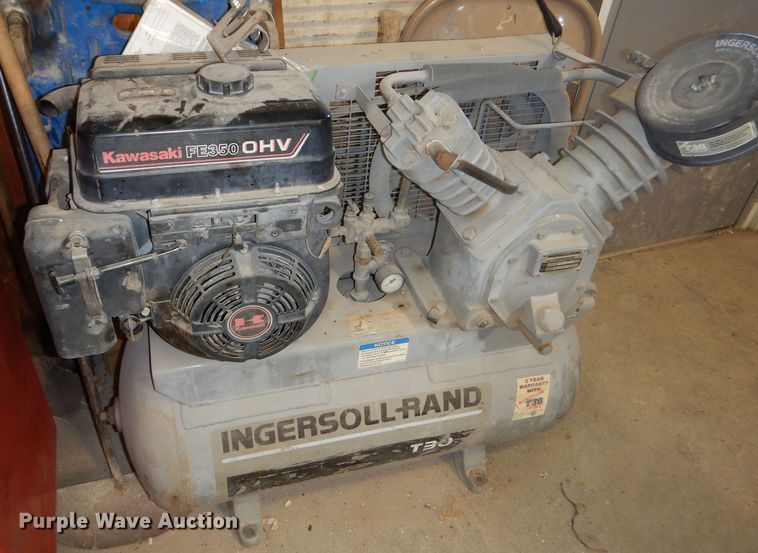 image for item DF7343 Ingersoll Rand T30 air compressor