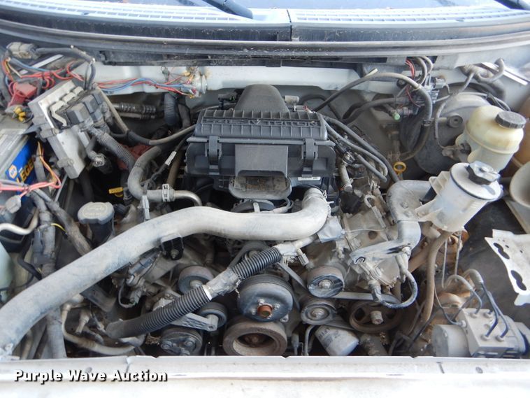 image for item DF7346 2005 Ford F150 XL pickup truck