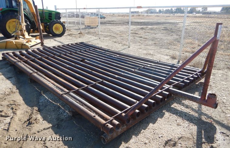 image for item DF7347 Livestock crossing guard