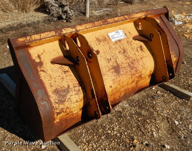 image for item DF7351 Gannon 580L loader bucket