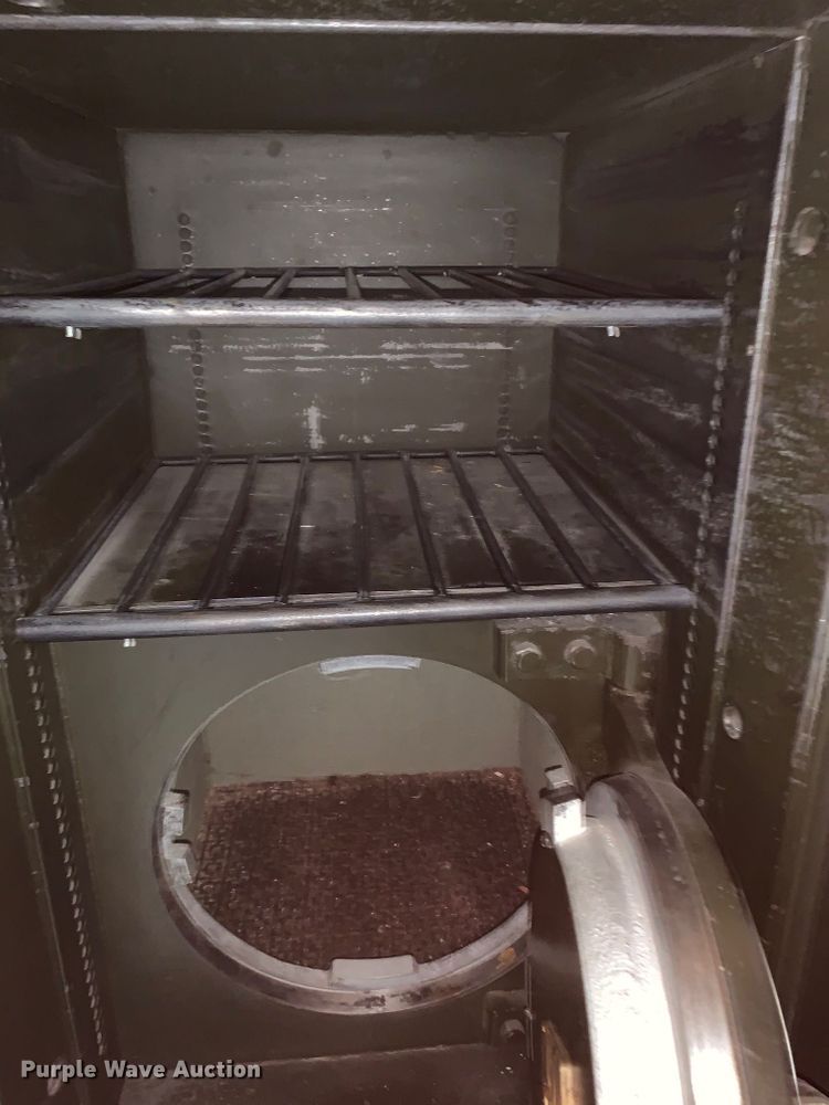 image for item DF7354 Yale combination safe