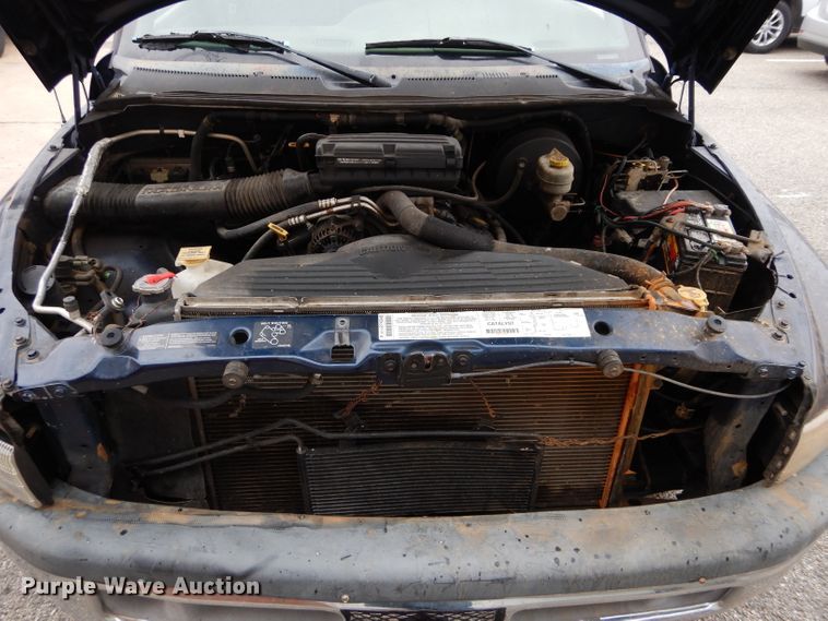 image for item DH3679 2001 Dodge Ram 1500 Quad Cab pickup truck