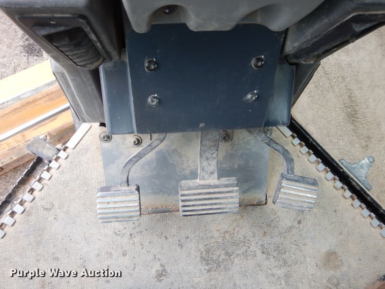 image for item DH3680 2010 Caterpillar 120M motor grader