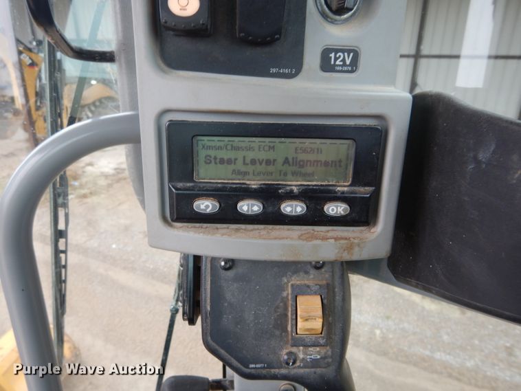 image for item DH3680 2010 Caterpillar 120M motor grader