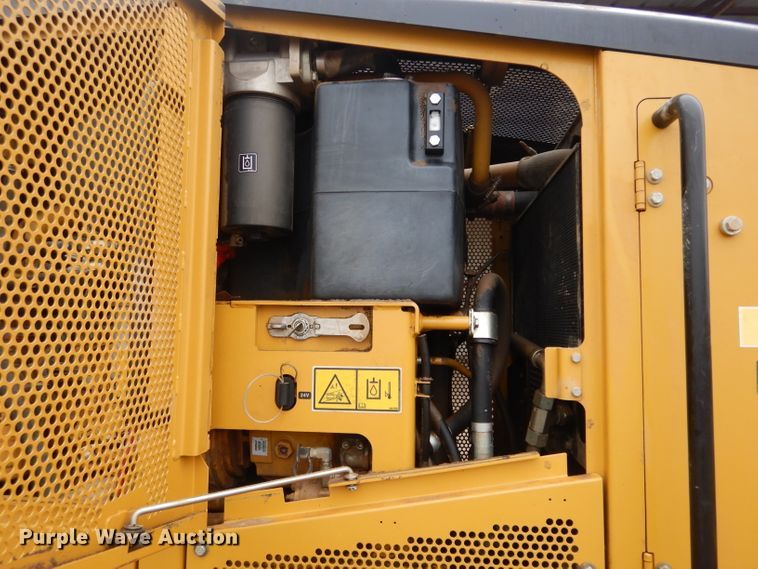 image for item DH3680 2010 Caterpillar 120M motor grader