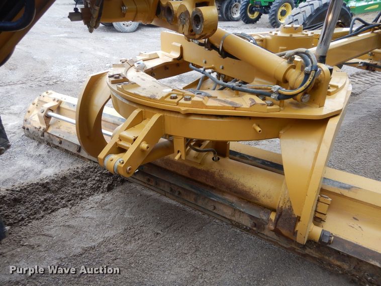 image for item DH3680 2010 Caterpillar 120M motor grader