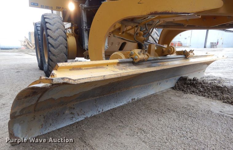 image for item DH3680 2010 Caterpillar 120M motor grader