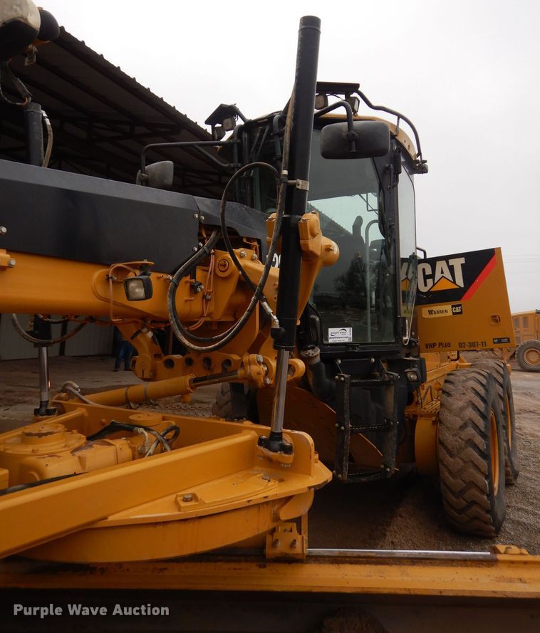 image for item DH3680 2010 Caterpillar 120M motor grader