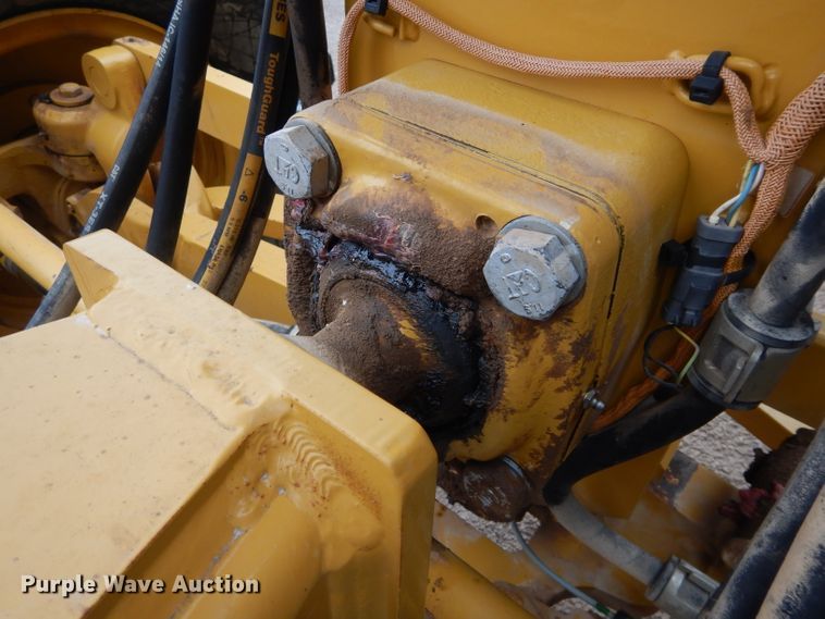 image for item DH3680 2010 Caterpillar 120M motor grader