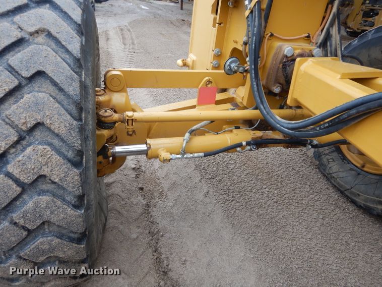 image for item DH3680 2010 Caterpillar 120M motor grader