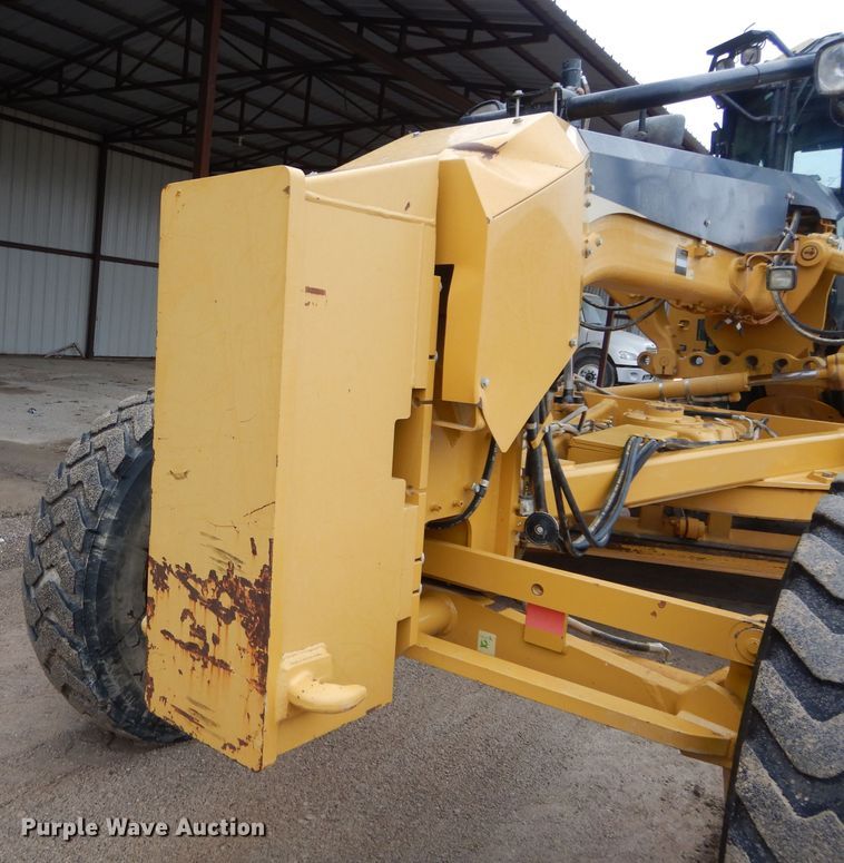 image for item DH3680 2010 Caterpillar 120M motor grader