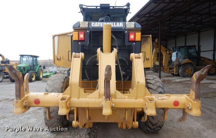 image for item DH3680 2010 Caterpillar 120M motor grader