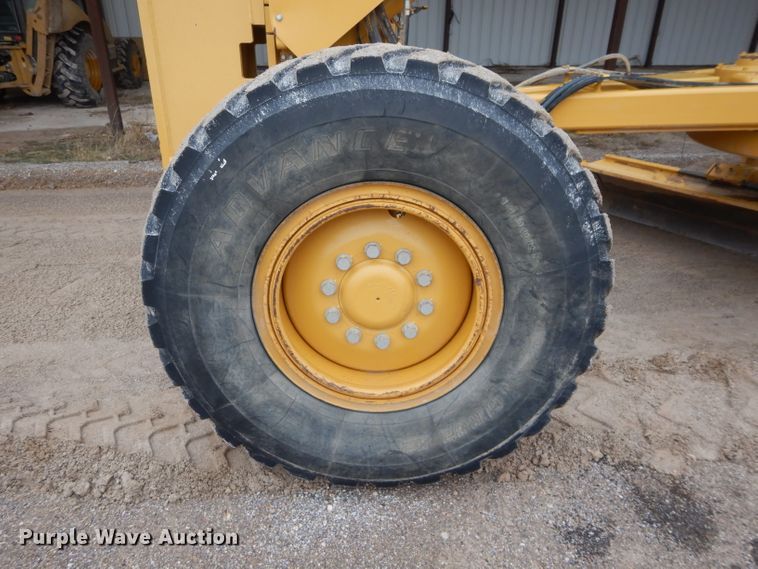 image for item DH3680 2010 Caterpillar 120M motor grader