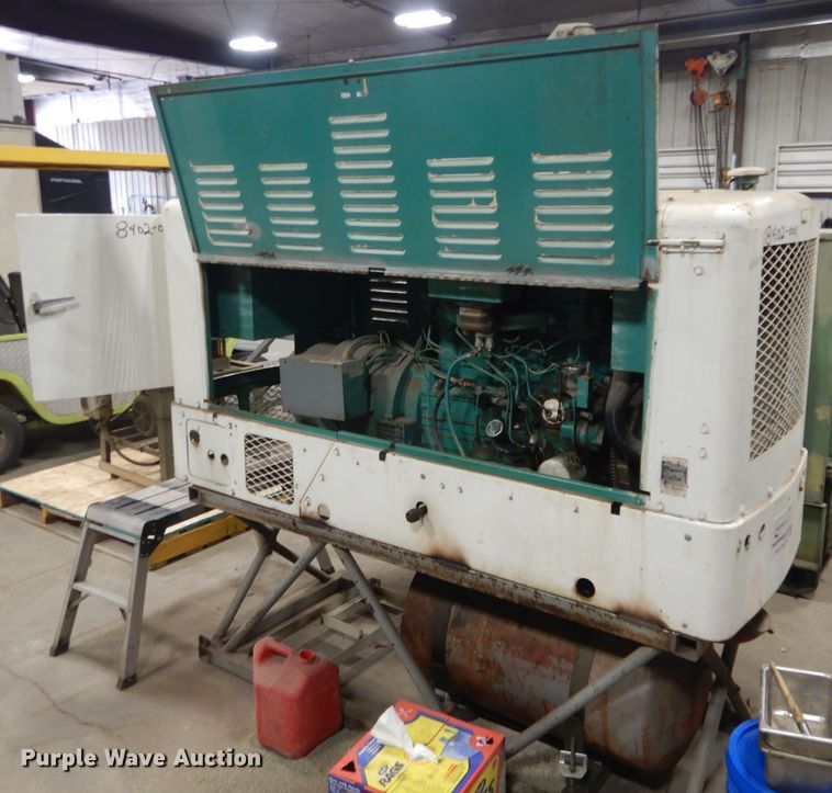 image for item DH3701 Onan generator