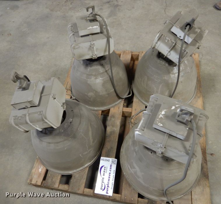 image for item DH3704 (15) light fixtures