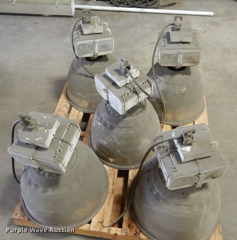 image for item DH3704 (15) light fixtures