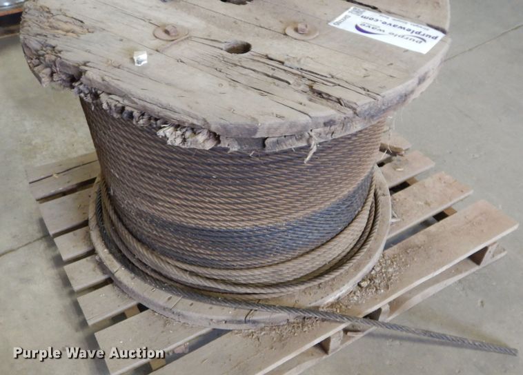 image for item DH3705 Approximately 1,000' of 5/8" braided cable